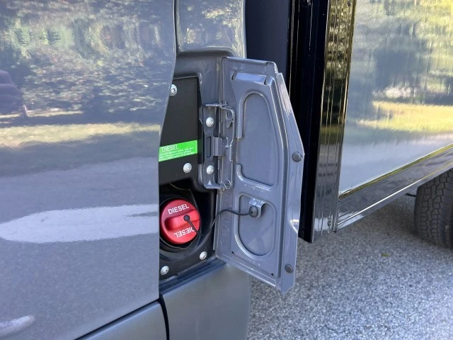 2023 Mercedes-Benz VS30 Sprinter - Image 27 of 31