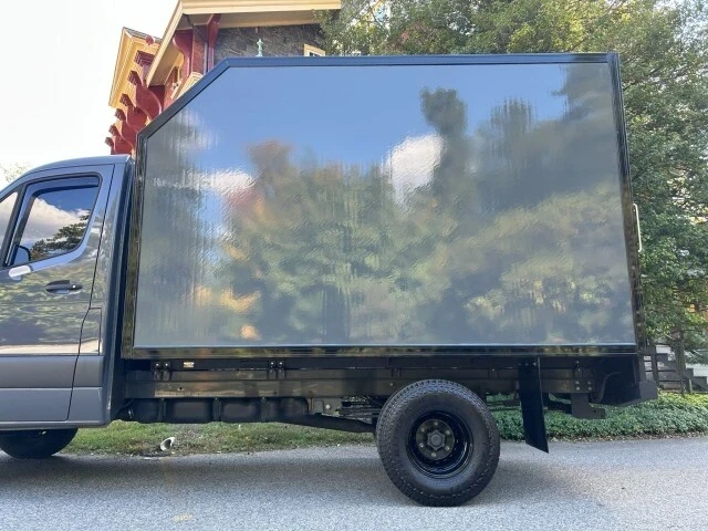 2023 Mercedes-Benz VS30 Sprinter - Image 4 of 21