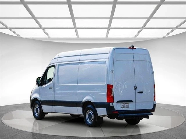 2023 Mercedes-Benz VS30 Sprinter - Image 2 of 12