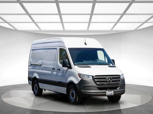 2023 Mercedes-Benz VS30 Sprinter - Image 5 of 12