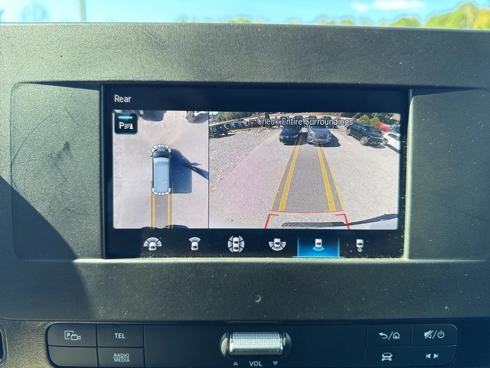 2023 Mercedes-Benz VS30 Sprinter - Image 18 of 21