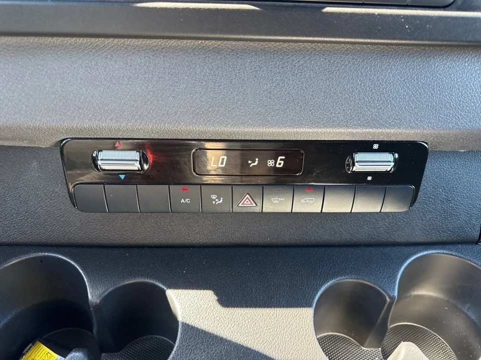 2023 Mercedes-Benz VS30 Sprinter - Image 17 of 21