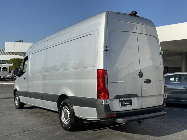 2023 Mercedes-Benz VS30 Sprinter - Image 9 of 12