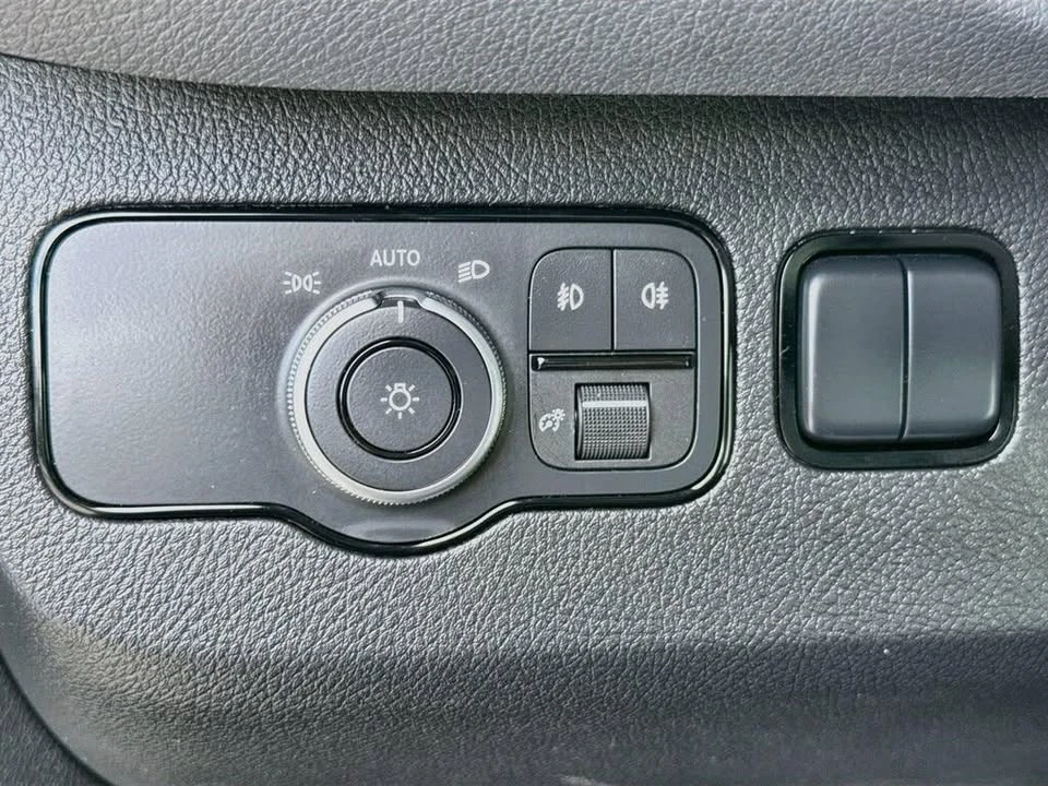 2023 Mercedes-Benz VS30 Sprinter - Image 13 of 16