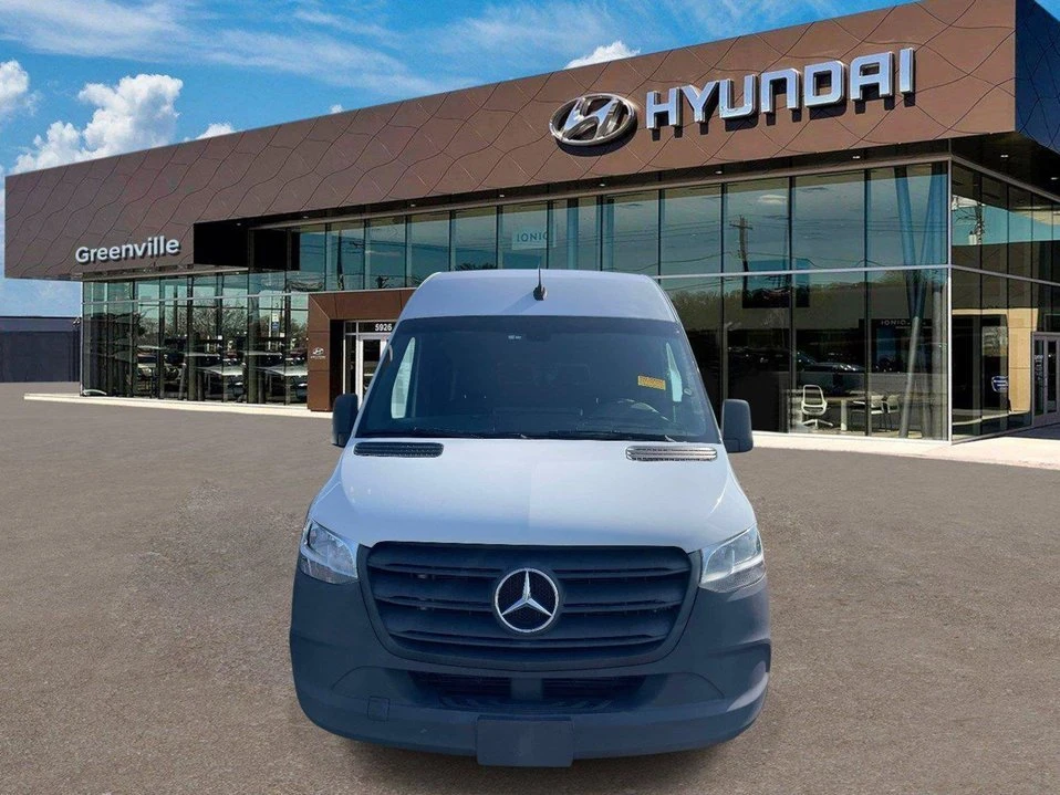 2023 Mercedes-Benz VS30 Sprinter - Image 5 of 8