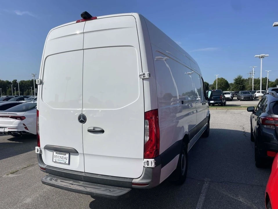 2023 Mercedes-Benz VS30 Sprinter - Image 3 of 8