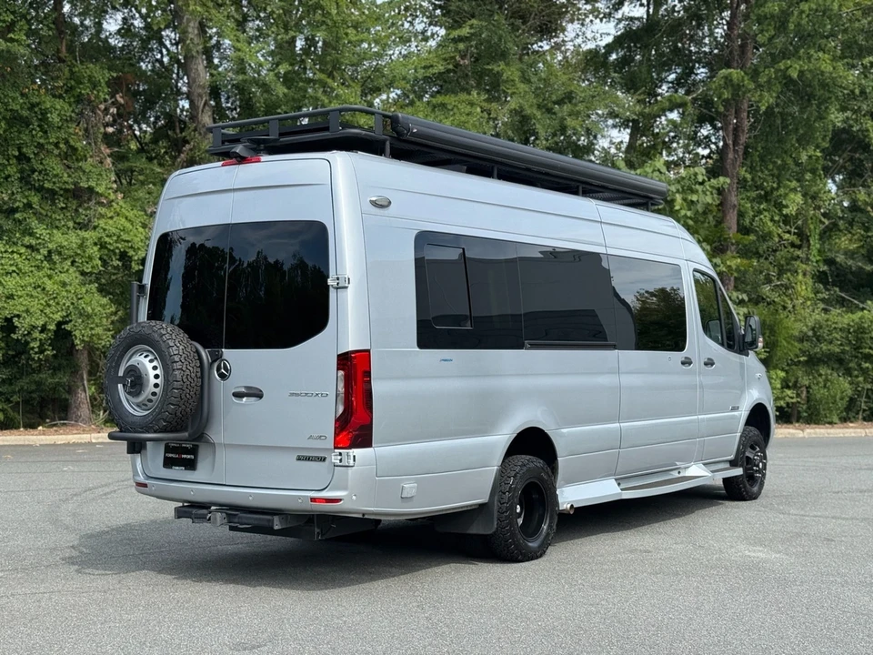 2023 Mercedes-Benz VS30 Sprinter - Image 13 of 21