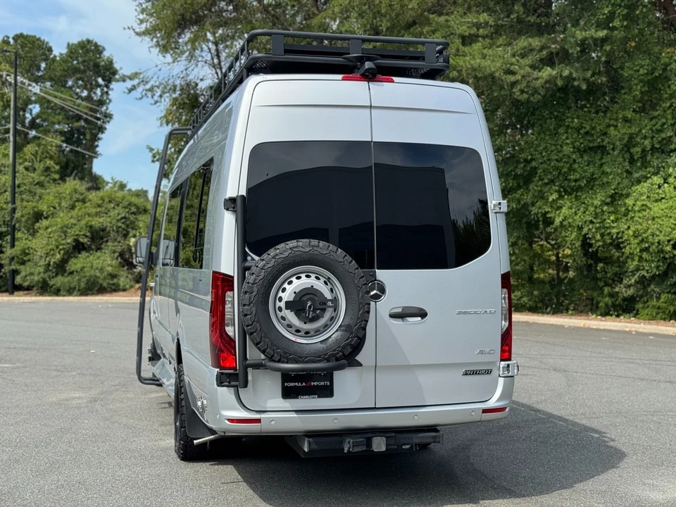 2023 Mercedes-Benz VS30 Sprinter - Image 9 of 12