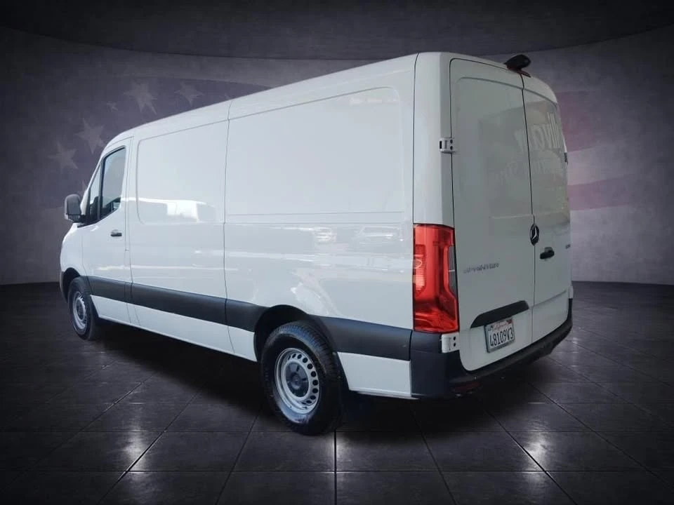 2023 Mercedes-Benz VS30 Sprinter - Image 3 of 9