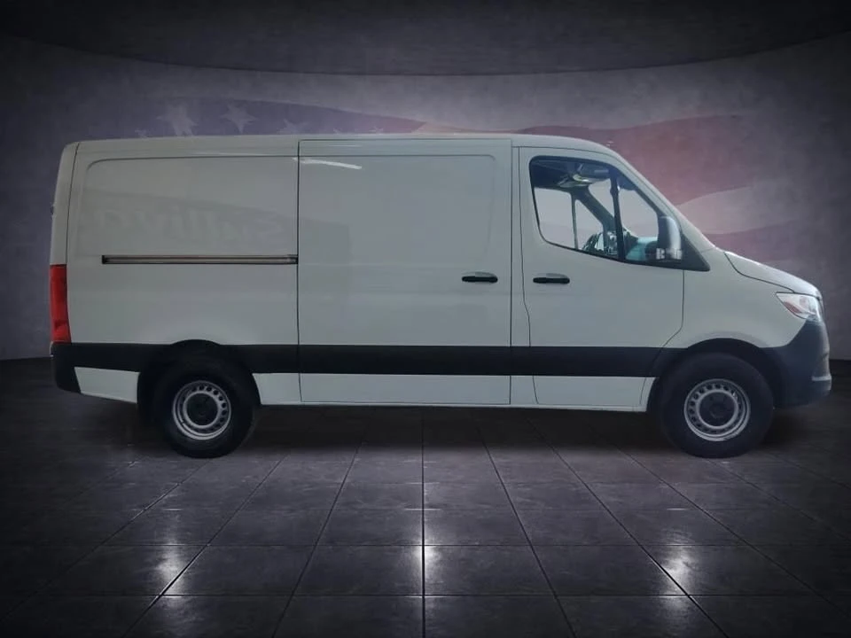 2023 Mercedes-Benz VS30 Sprinter - Image 6 of 9