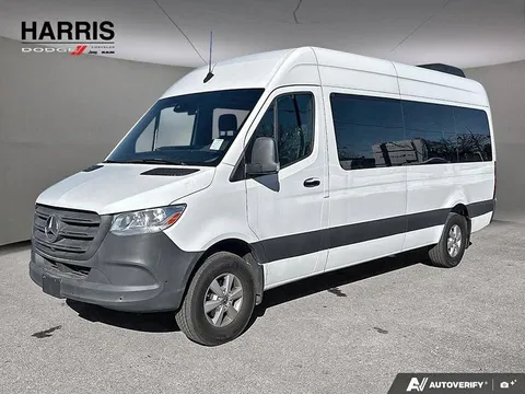 2023 Mercedes-Benz Sprinter Crew Van 4MATIC