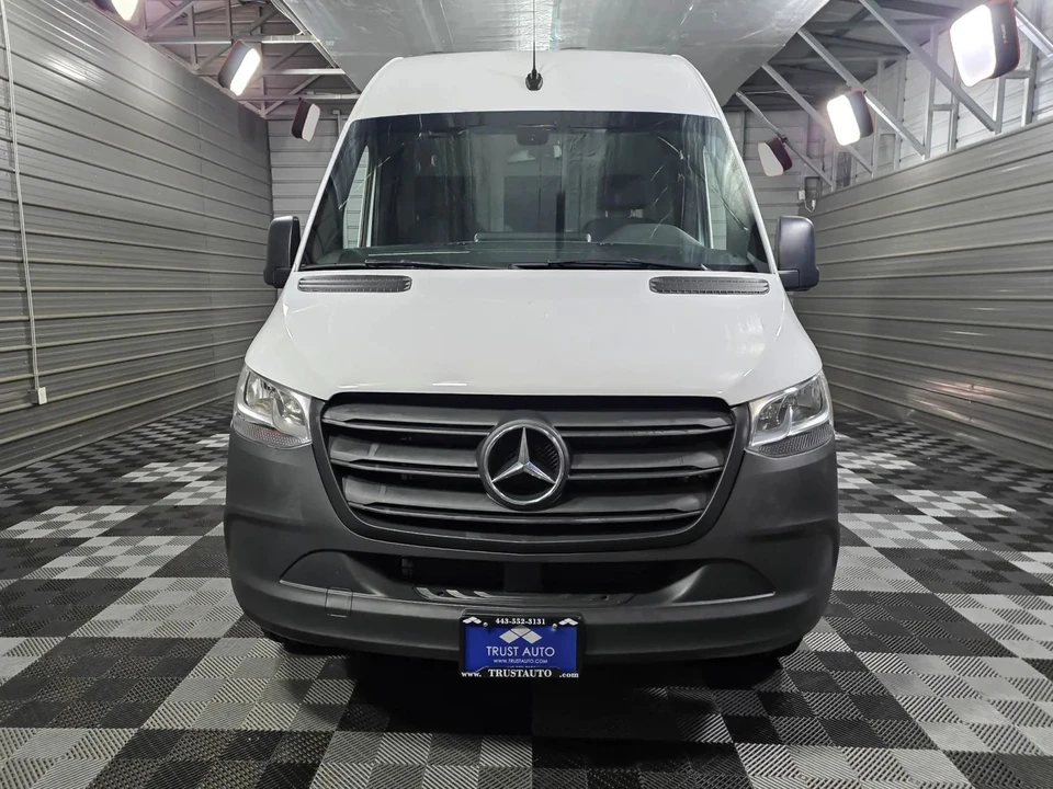 2023 Mercedes-Benz VS30 Sprinter - Image 3 of 12