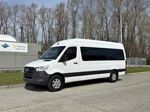 2023 Mercedes-Benz Sprinter 2500 Luxury 12 Passenger Van