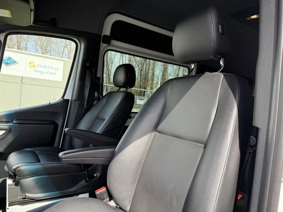 2023 Mercedes-Benz VS30 Sprinter - Image 13 of 20