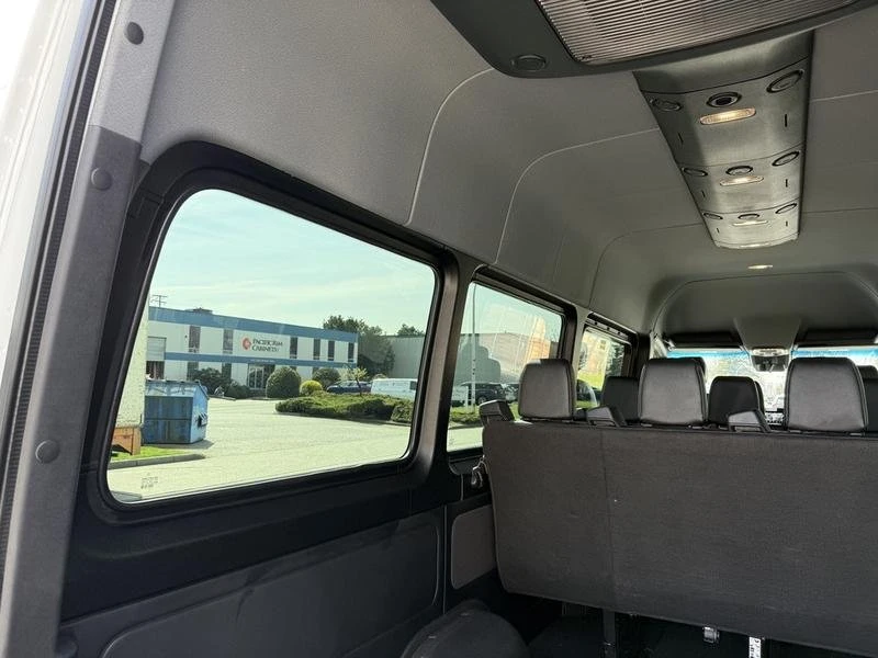 2023 Mercedes-Benz VS30 Sprinter - Image 9 of 20