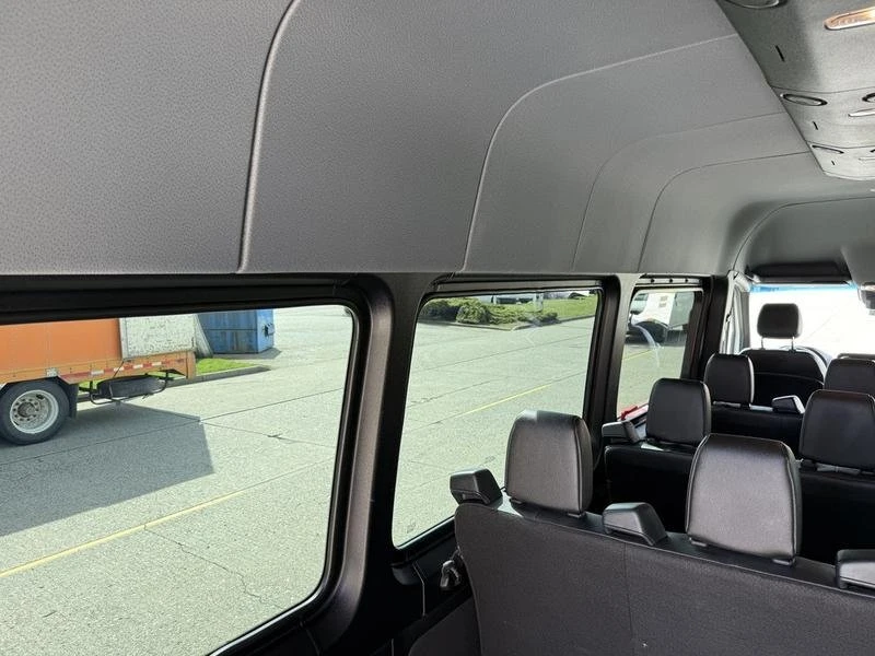 2023 Mercedes-Benz VS30 Sprinter - Image 10 of 20