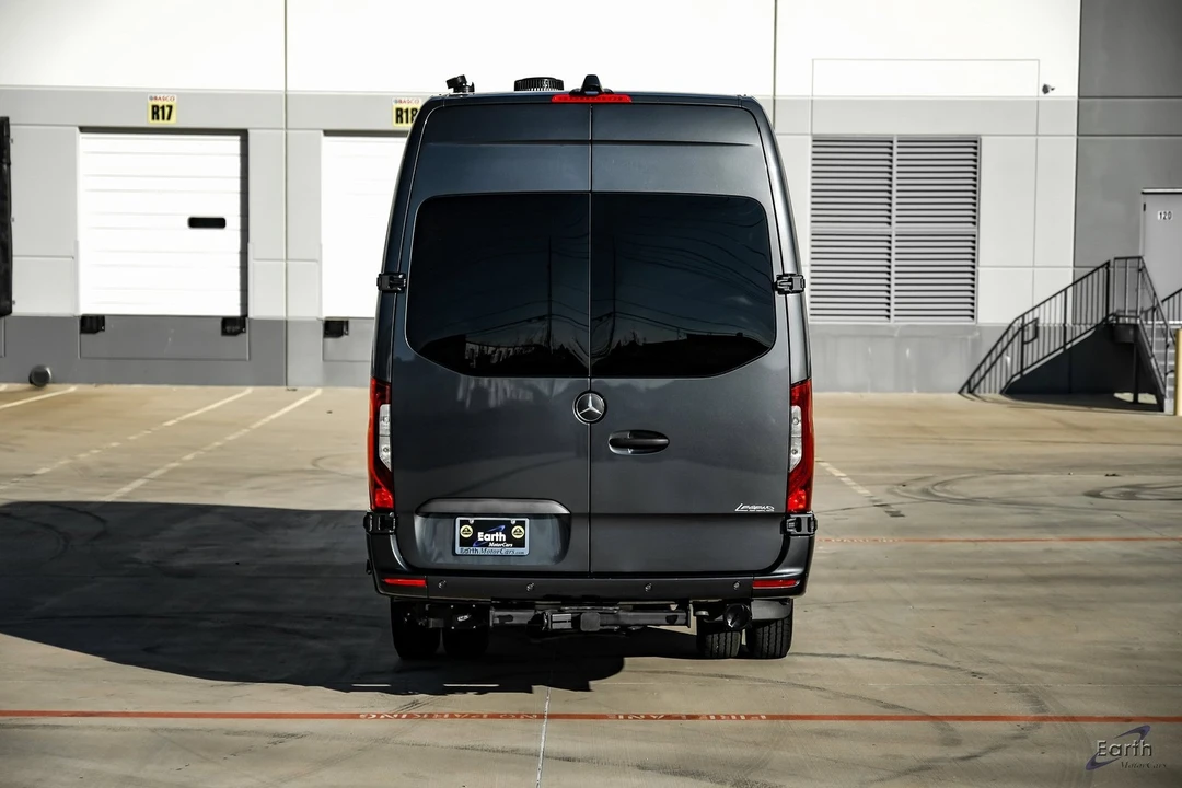 2023 Mercedes-Benz VS30 Sprinter - Image 9 of 12