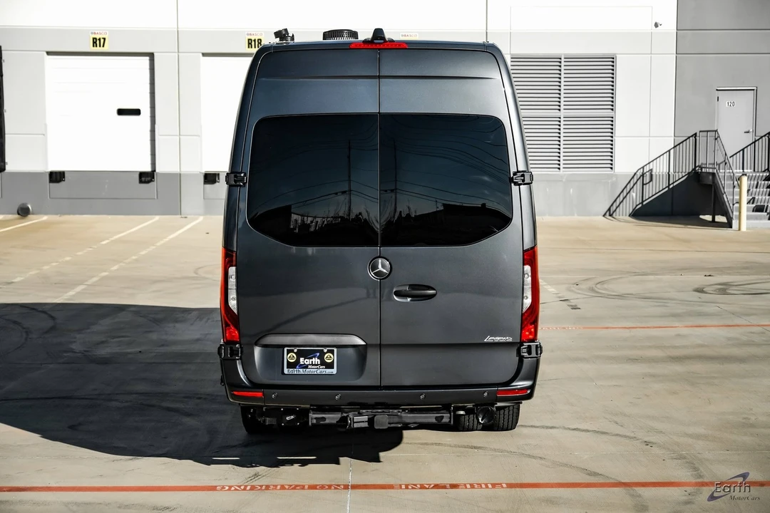 2023 Mercedes-Benz VS30 Sprinter - Image 10 of 12