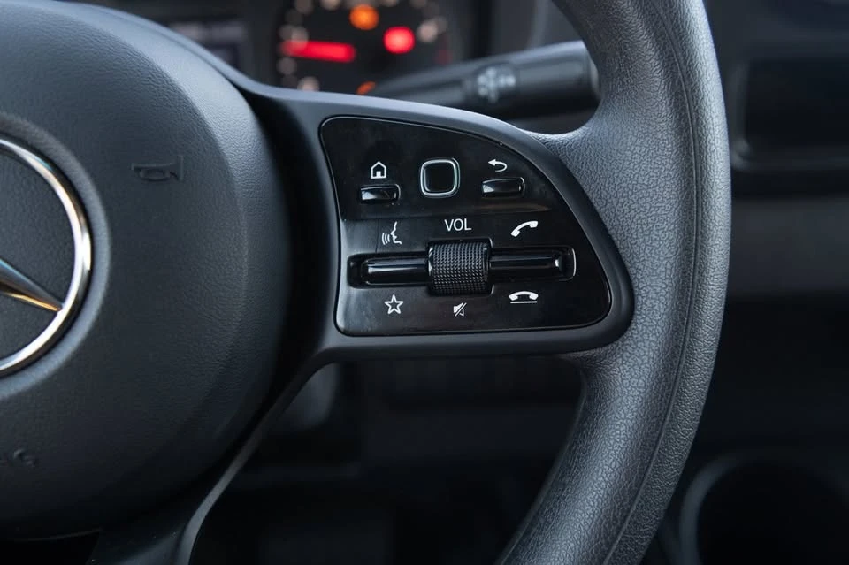 2023 Mercedes-Benz VS30 Sprinter - Image 15 of 20