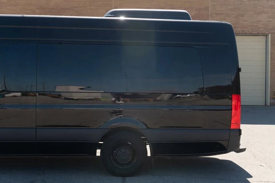 2023 Mercedes-Benz VS30 Sprinter - Image 5 of 20