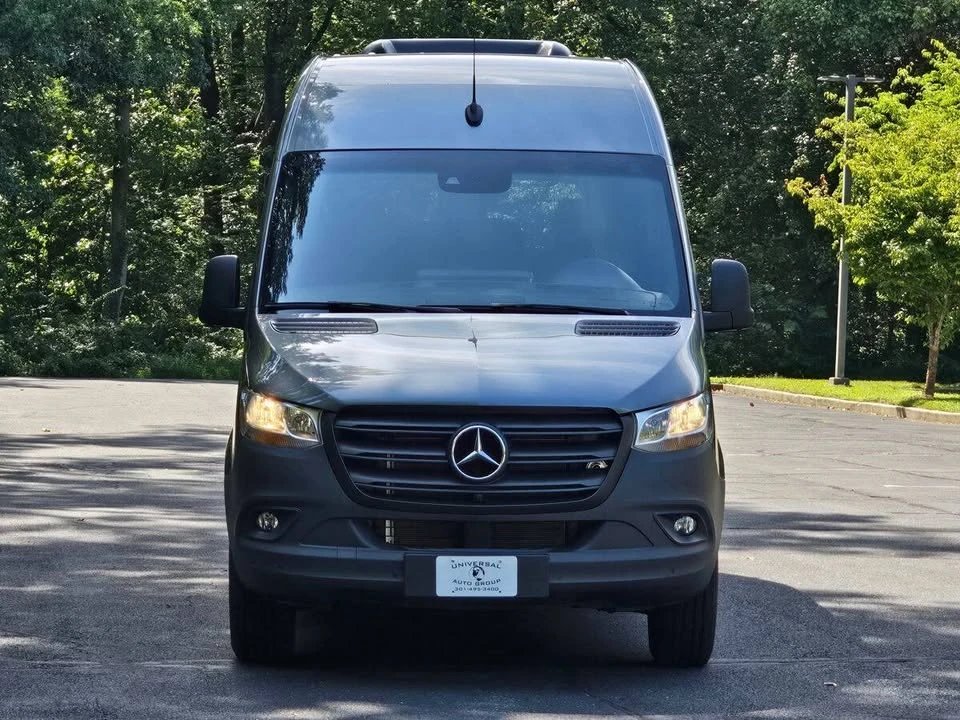 2023 Mercedes-Benz VS30 Sprinter - Image 9 of 20