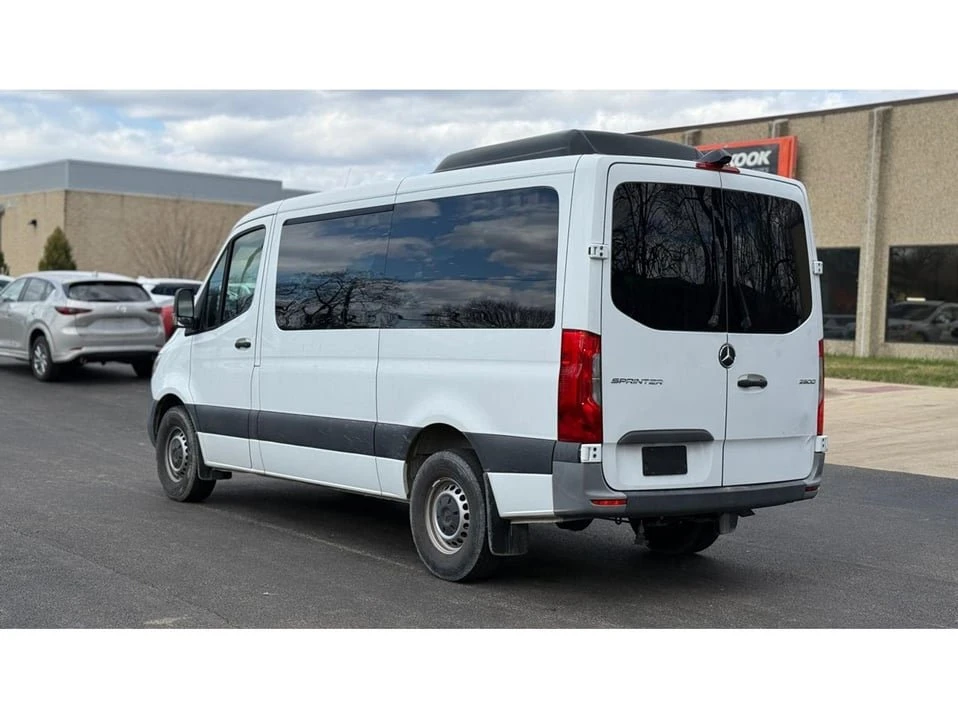 2023 Mercedes-Benz VS30 Sprinter - Image 5 of 20