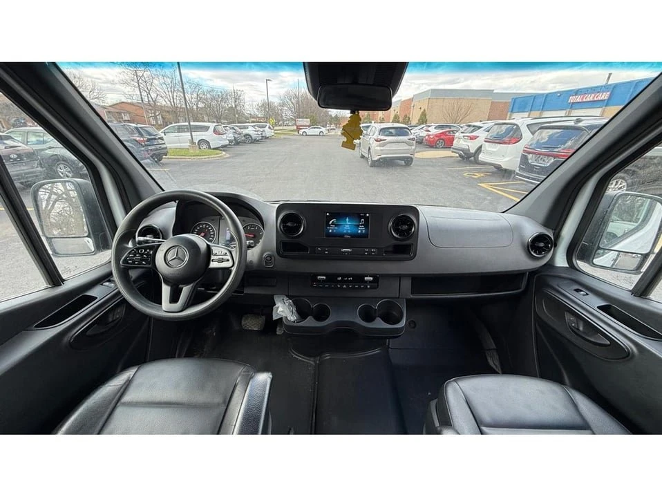 2023 Mercedes-Benz VS30 Sprinter - Image 14 of 20