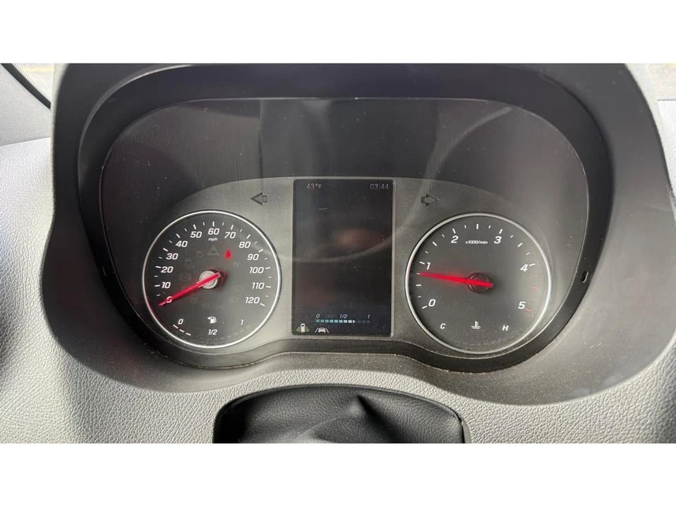 2023 Mercedes-Benz VS30 Sprinter - Image 13 of 20
