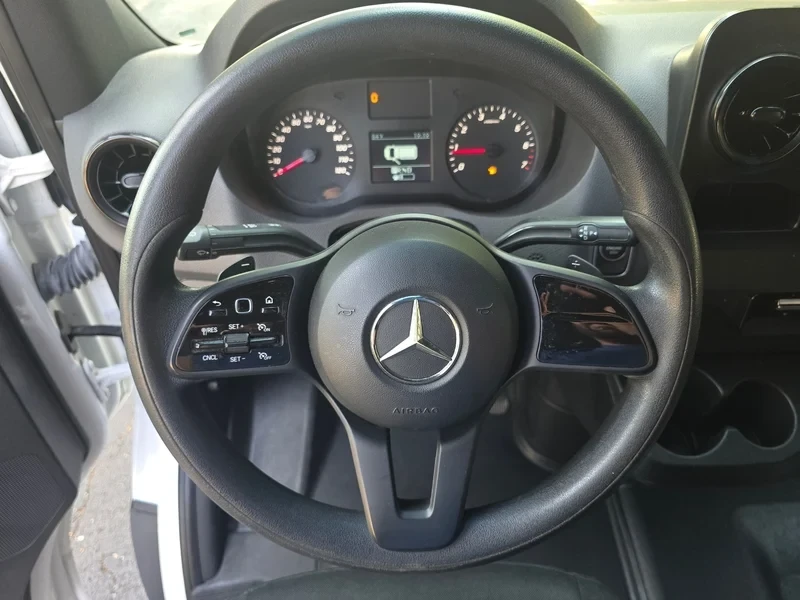 2023 Mercedes-Benz VS30 Sprinter - Image 10 of 20