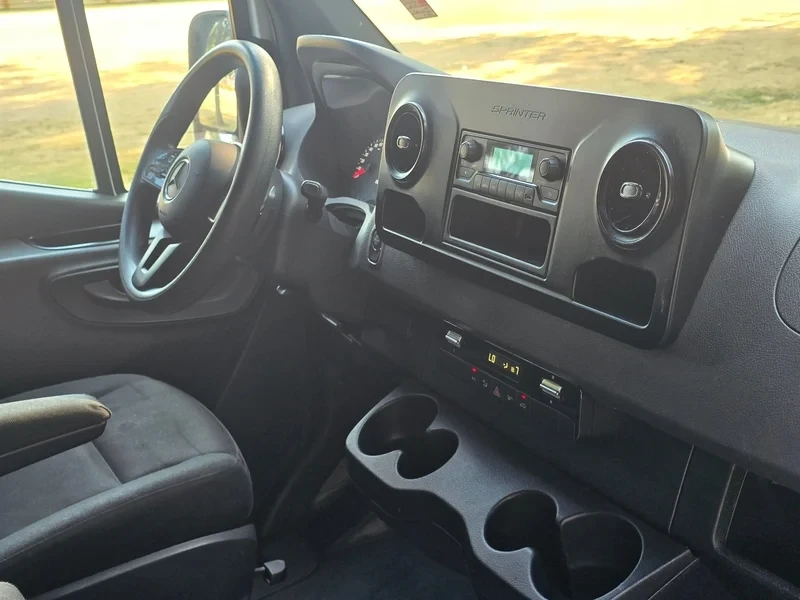 2023 Mercedes-Benz VS30 Sprinter - Image 6 of 20