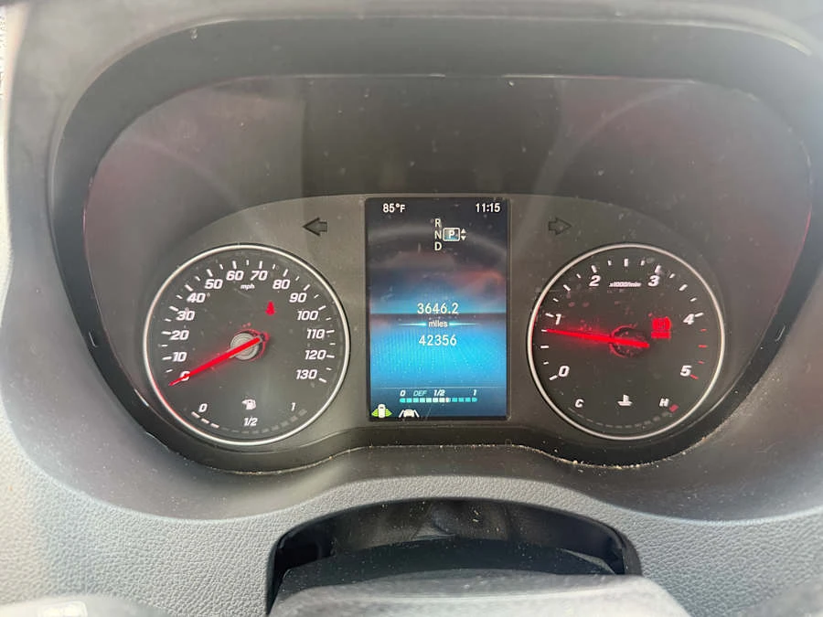2023 Mercedes-Benz VS30 Sprinter - Image 9 of 9