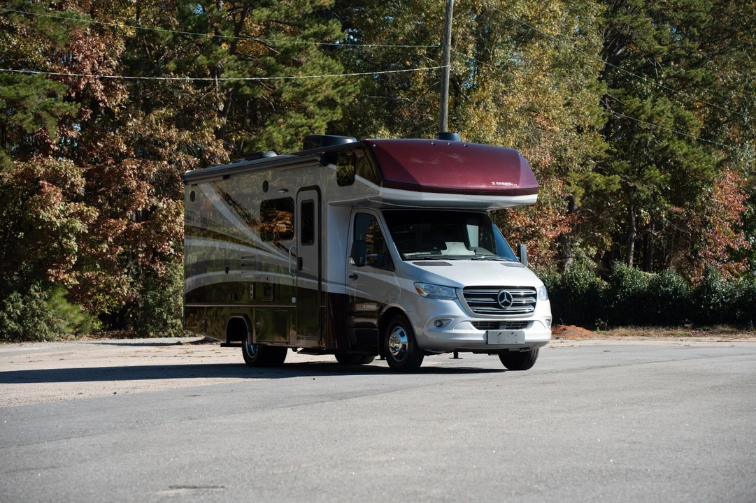 2023 Mercedes-Benz VS30 Sprinter - Image 15 of 21
