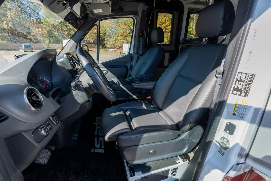 2023 Mercedes-Benz VS30 Sprinter - Image 12 of 21