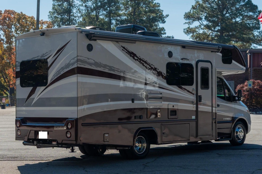2023 Mercedes-Benz VS30 Sprinter - Image 9 of 21