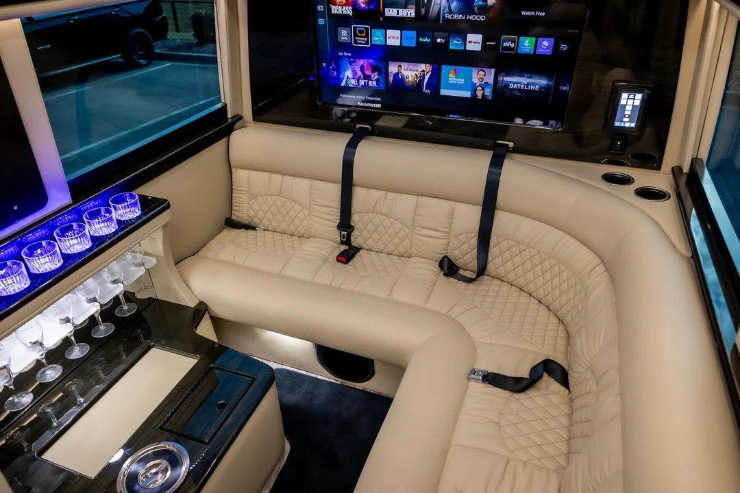 2023 Mercedes-Benz VS30 Sprinter - Image 13 of 21
