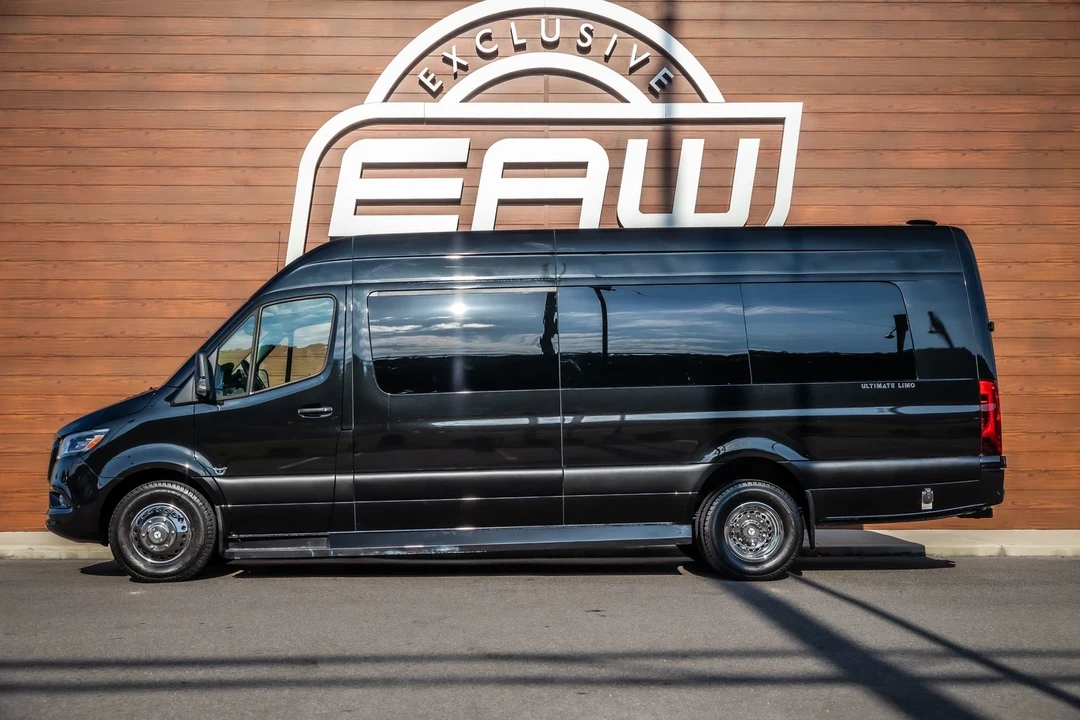 2023 Mercedes-Benz VS30 Sprinter - Image 6 of 21