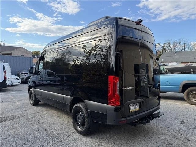 2023 Mercedes-Benz VS30 Sprinter - Image 9 of 21