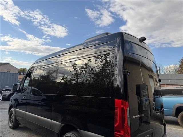 2023 Mercedes-Benz VS30 Sprinter - Image 11 of 21