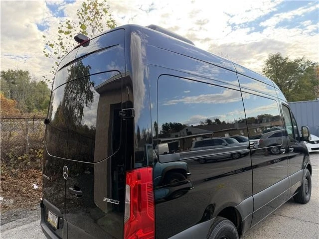 2023 Mercedes-Benz VS30 Sprinter - Image 15 of 21