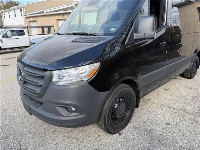 2023 Mercedes-Benz VS30 Sprinter - Image 6 of 21
