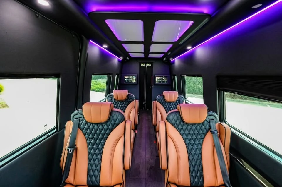2023 Mercedes-Benz VS30 Sprinter - Image 15 of 20