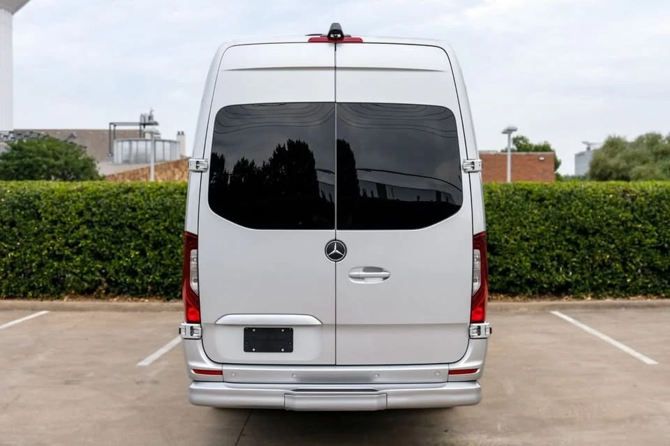 2023 Mercedes-Benz VS30 Sprinter - Image 5 of 20