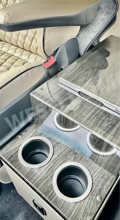 2023 Mercedes-Benz VS30 Sprinter - Image 19 of 20