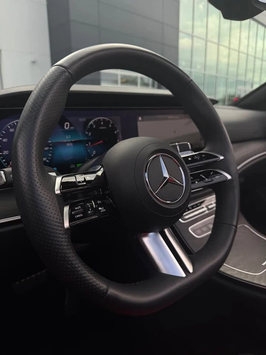 2023 Mercedes-Benz W213 E-Class - Image 9 of 14
