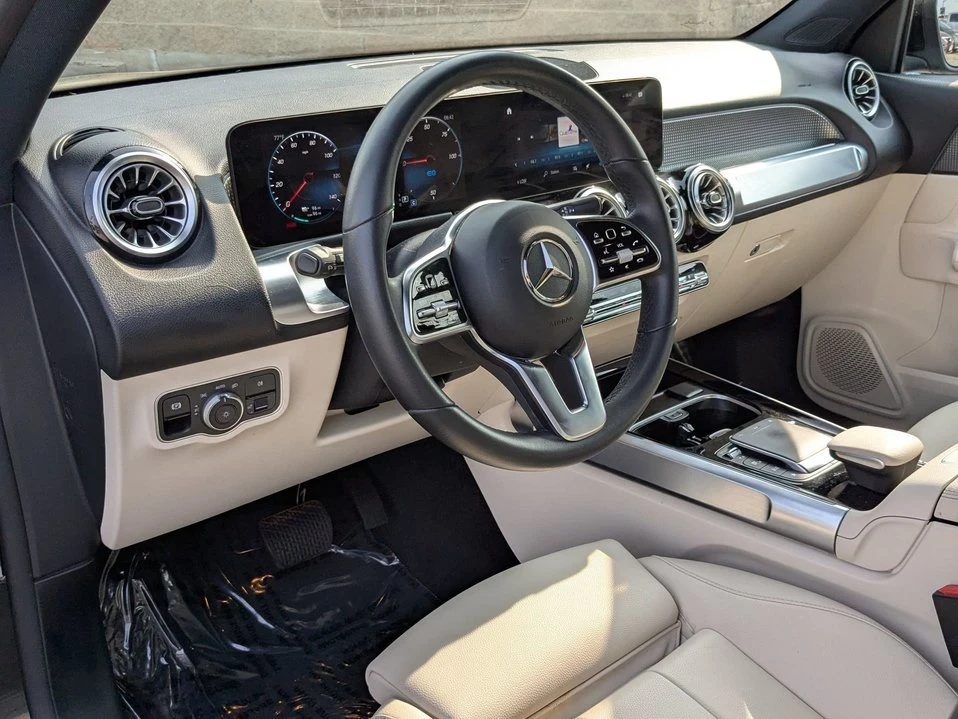 2023 Mercedes-Benz EQB - Image 11 of 20