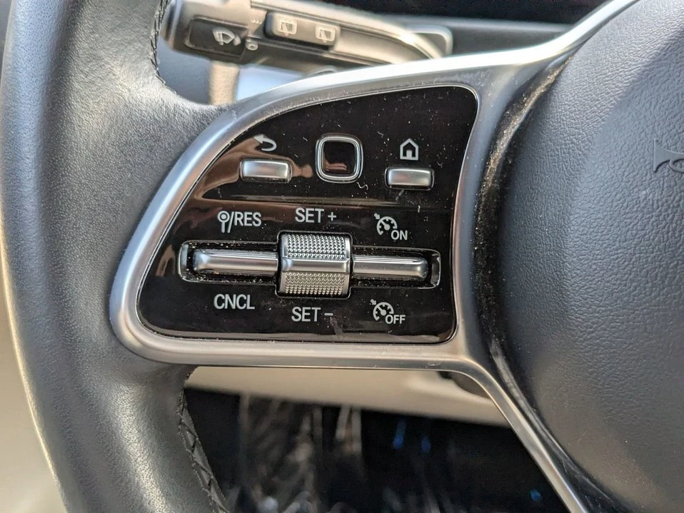 2023 Mercedes-Benz EQB - Image 15 of 20
