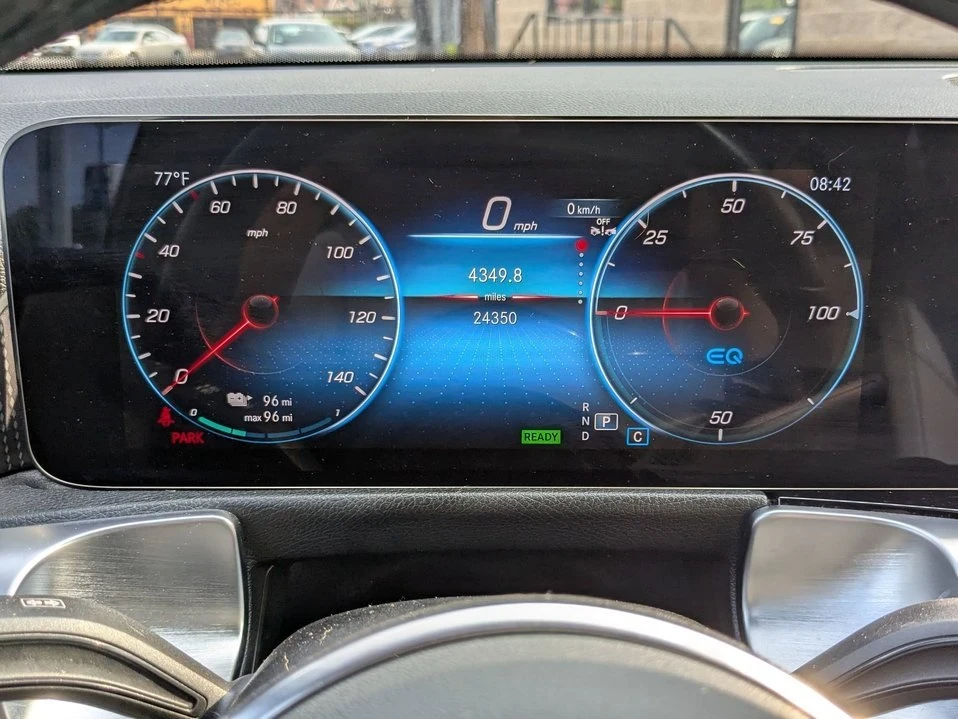 2023 Mercedes-Benz EQB - Image 14 of 20