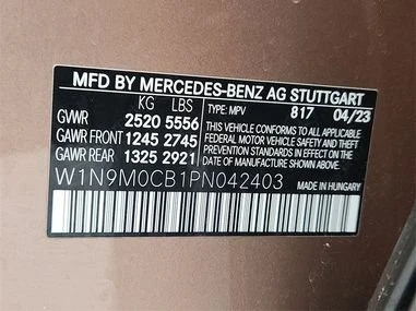 2023 Mercedes-Benz EQB - Image 15 of 19