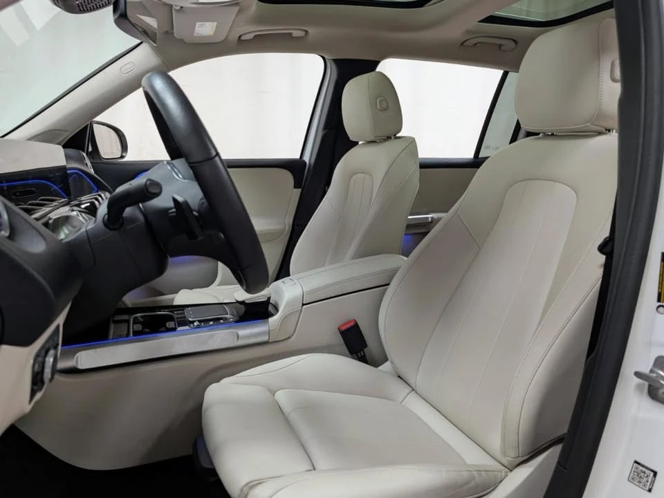 2023 Mercedes-Benz EQB - Image 16 of 20