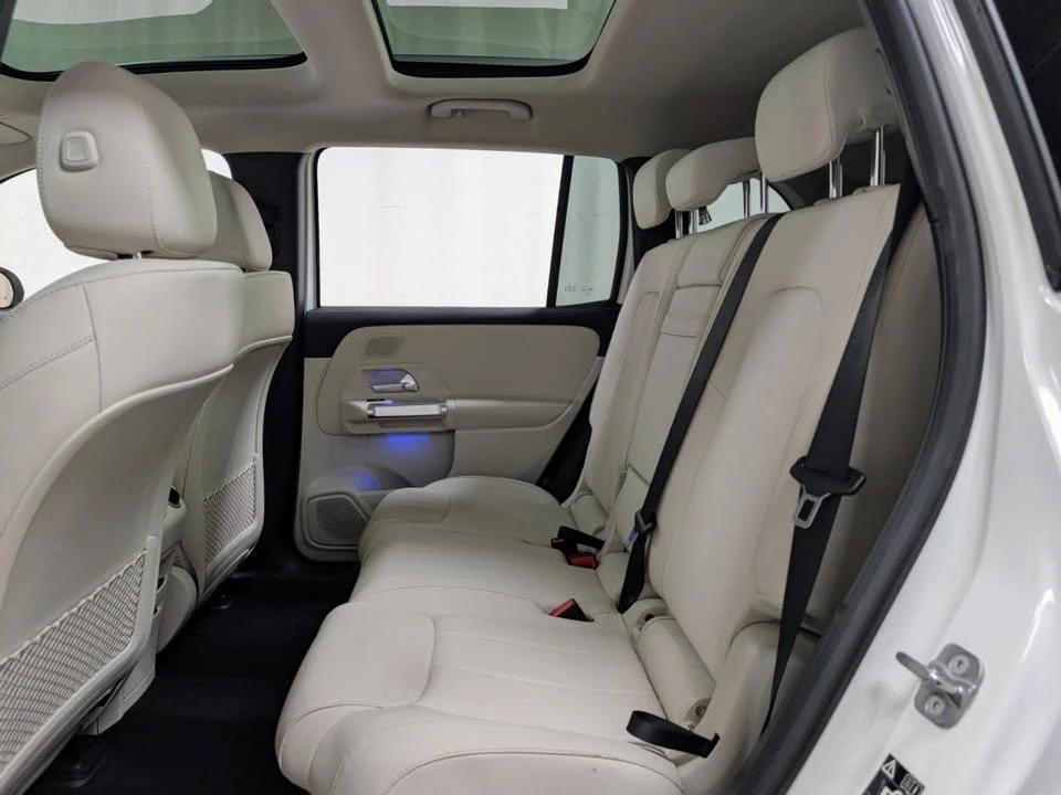 2023 Mercedes-Benz EQB - Image 19 of 20